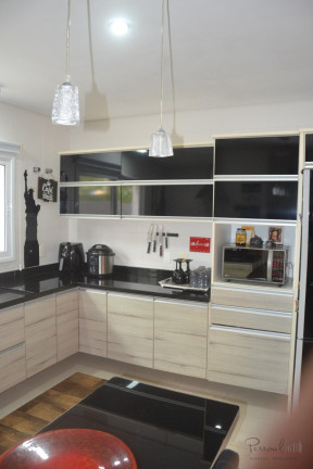 Imagem Casa com 4 Quartos à Venda, 306 m² em Jurerê - Florianópolis Imagem Casa com 4 Quartos à Venda, 306 m² em Jurerê - Florianópolis