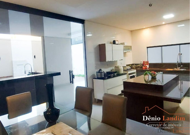 Imagem Casa com 3 Quartos à Venda, 240 m² em Morada Da Serra - Montes Claros