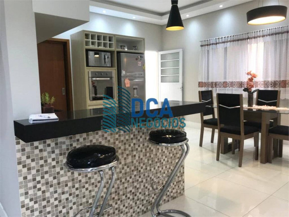 Imagem Casa com 3 Quartos à Venda, 231 m² em Jardim De Alah - Taubaté Imagem Casa com 3 Quartos à Venda, 231 m² em Jardim De Alah - Taubaté