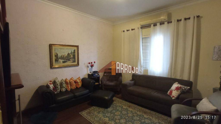 Sobrado com 5 Quartos à Venda, 750 m² em Penha De França - São Paulo