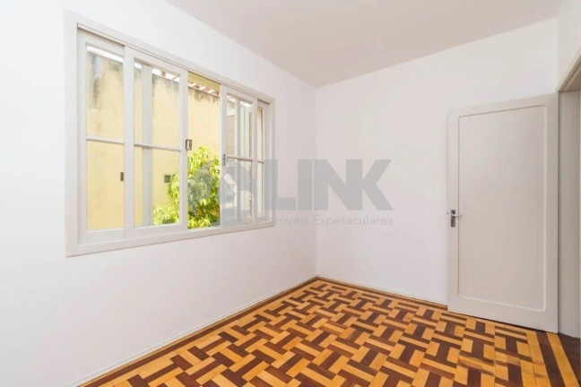 Imagem Apartamento com 2 Quartos à Venda, 53 m² em Floresta - Porto Alegre