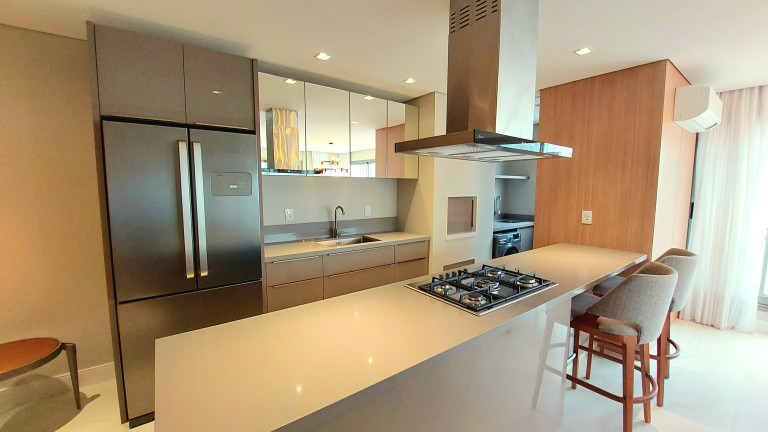 Imagem Apartamento com 3 Quartos à Venda, 118 m² em Centro - Balneário Camboriú