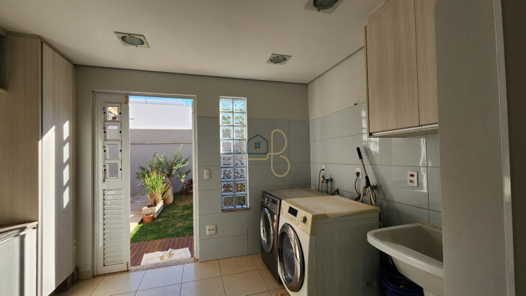 Imagem Casa de Condomínio com 4 Quartos à Venda, 327 m² em Terra Bonita - Londrina Imagem Casa de Condomínio com 4 Quartos à Venda, 327 m² em Terra Bonita - Londrina
