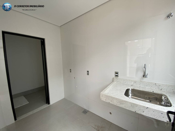 Imagem Casa com 3 Quartos à Venda, 342 m² em Bom Retiro - Ipatinga