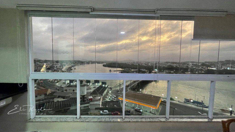 Imagem Apartamento com 2 Quartos à Venda, 65 m² em Centro - Guarapari