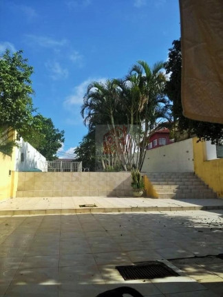 Imagem Casa com 3 Quartos à Venda, 300 m² em Rubem Berta - Porto Alegre