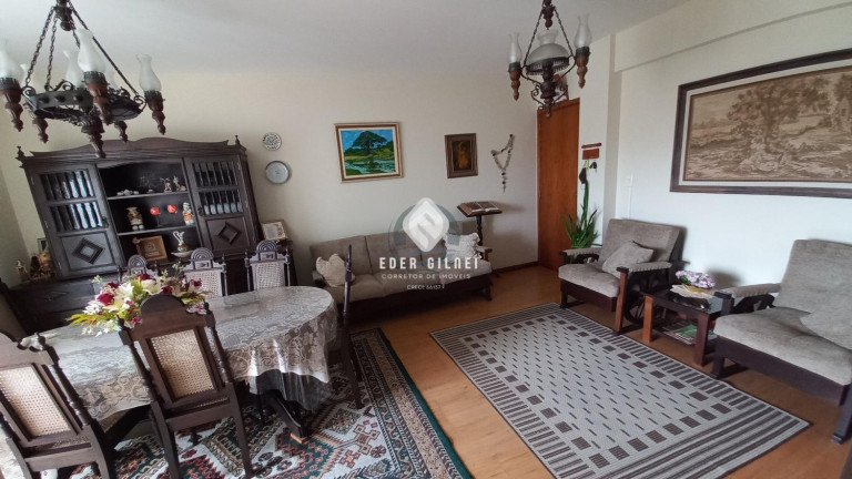 Imagem Apartamento com 3 Quartos à Venda, 84 m² em Centro - Pelotas