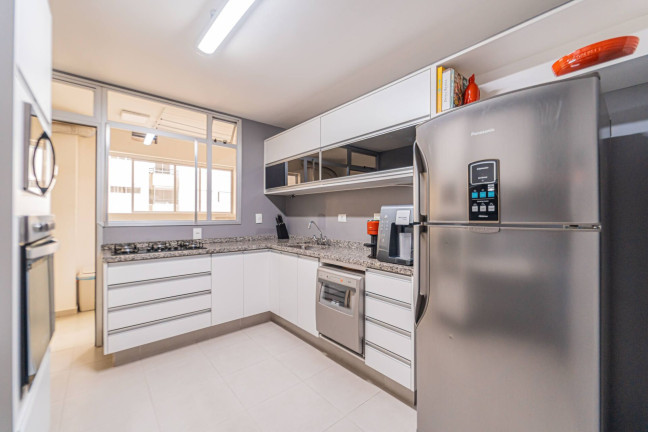 Imagem Apartamento com 3 Quartos à Venda, 132 m² em Brooklin Paulista - São Paulo Imagem Apartamento com 3 Quartos à Venda, 132 m² em Brooklin Paulista - São Paulo