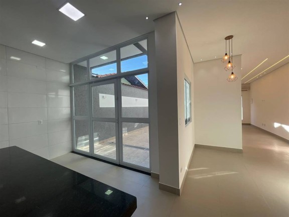 Imagem Sobrado com 3 Quartos à Venda, 130 m² em Flórida - Praia Grande