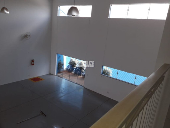 Imagem Ponto Comercial à Venda, 460 m² em Conjunto Manoel Mendes - Uberaba Imagem Ponto Comercial à Venda, 460 m² em Conjunto Manoel Mendes - Uberaba