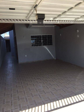 Imagem Sobrado com 3 Quartos à Venda, 110 m² em Piracangaguá - Taubaté Imagem Sobrado com 3 Quartos à Venda, 110 m² em Piracangaguá - Taubaté