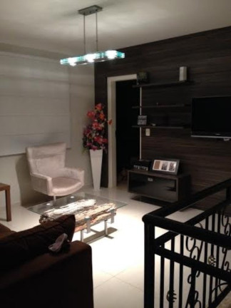 Imagem Casa de Condomínio com 3 Quartos à Venda, 220 m² em Jardim Virginia Bianca - São Paulo