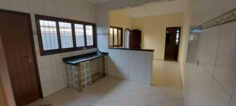 Imagem Casa com 2 Quartos à Venda, 10 m² em Maracanã - Praia Grande Imagem Casa com 2 Quartos à Venda, 10 m² em Maracanã - Praia Grande