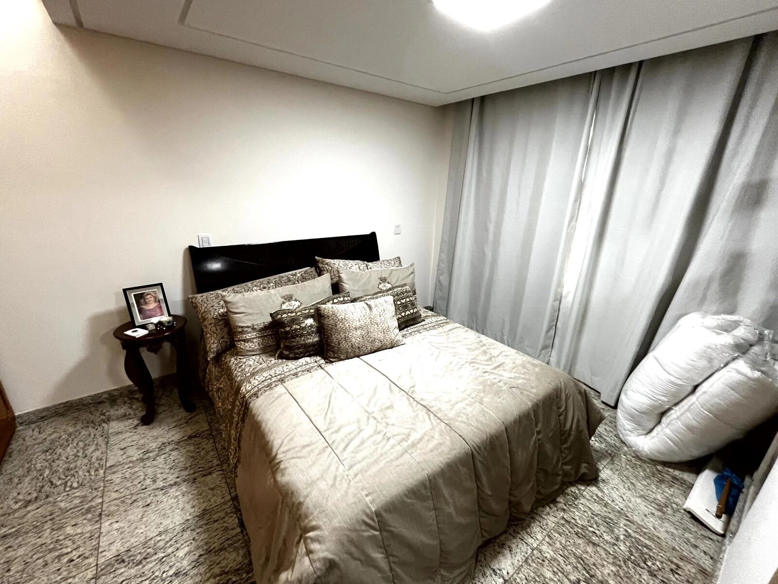 Imagem Apartamento com 3 Quartos à Venda, 197 m² em Setor Bueno - Goiânia Imagem Apartamento com 3 Quartos à Venda, 197 m² em Setor Bueno - Goiânia