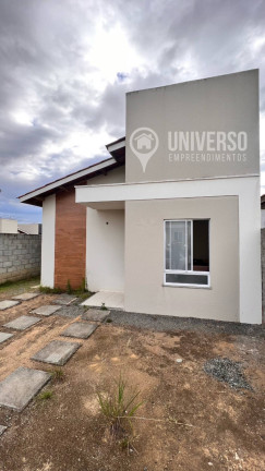Casa com 2 Quartos à Venda,  em Papagaio - Feira De Santana