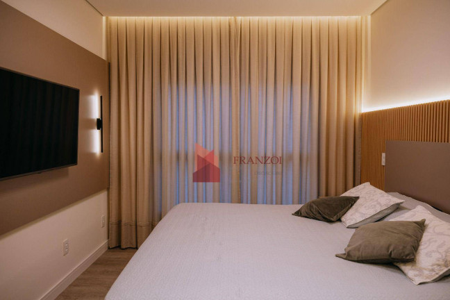 Imagem Casa com 3 Quartos à Venda, 309 m² em Dom Bosco - Itajaí