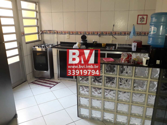 Imagem Casa com 1 Quarto à Venda, 150 m² em Jardim América - Rio De Janeiro Imagem Casa com 1 Quarto à Venda, 150 m² em Jardim América - Rio De Janeiro