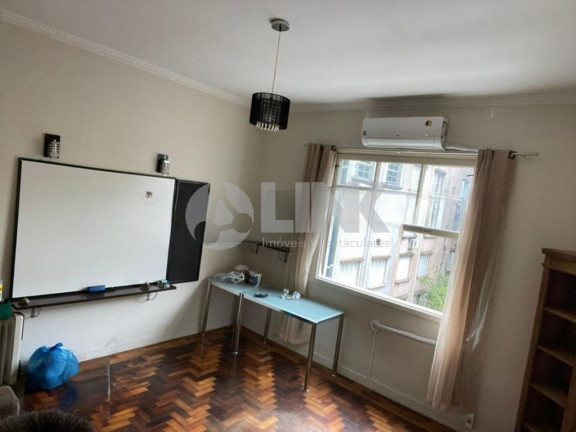 Imagem Apartamento com 2 Quartos à Venda, 75 m² em Cidade Baixa - Porto Alegre Imagem Apartamento com 2 Quartos à Venda, 75 m² em Cidade Baixa - Porto Alegre