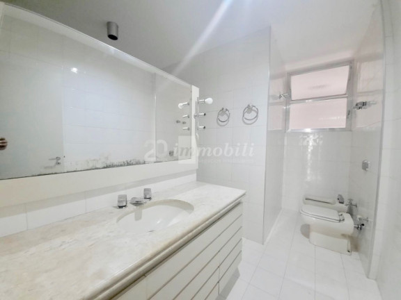 Imagem Apartamento com 3 Quartos à Venda, 240 m² em Higienópolis - São Paulo Imagem Apartamento com 3 Quartos à Venda, 240 m² em Higienópolis - São Paulo
