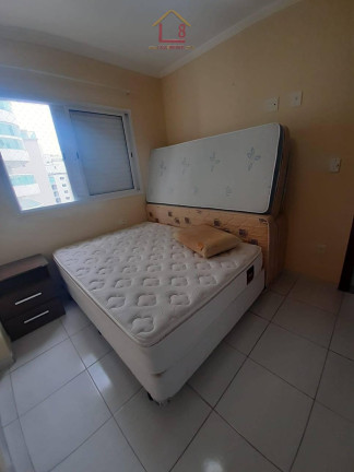 Imagem Apartamento com 2 Quartos à Venda, 77 m²