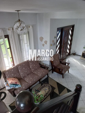 Imagem Casa com 5 Quartos à Venda, 450 m² em Centro - Balneário Barra Do Sul Imagem Casa com 5 Quartos à Venda, 450 m² em Centro - Balneário Barra Do Sul