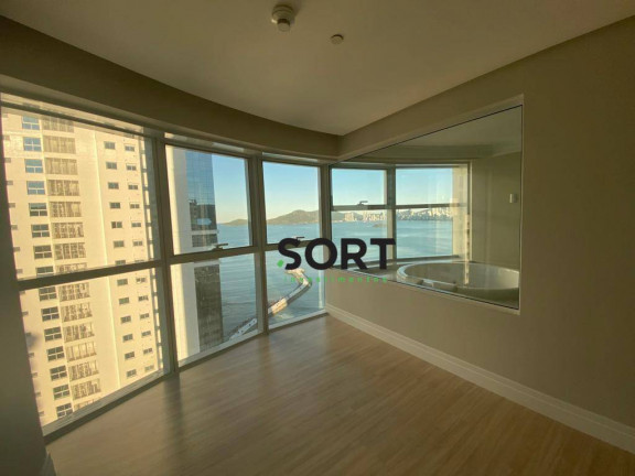 Imagem Apartamento com 3 Quartos à Venda, 172 m² em Barra Norte - Balneário Camboriú