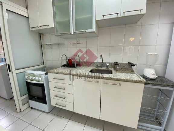 Imagem Apartamento com 2 Quartos à Venda, 72 m² em Cerqueira César - São Paulo