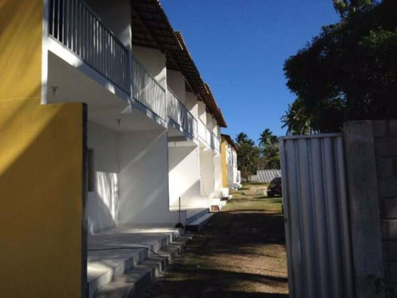 Imagem Casa de Vila com 3 Quartos à Venda, 104 m² em Barra Do Jacuípe - Camaçari