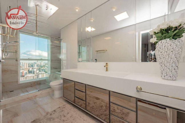 Imagem Cobertura com 3 Quartos à Venda, 330 m² em Vila Izabel - Curitiba