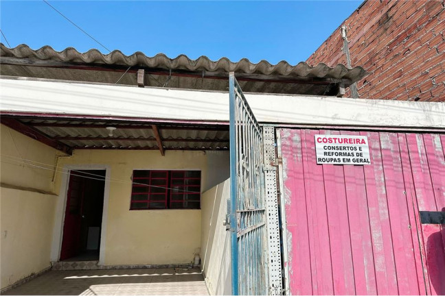 Casa com 1 Quarto para Alugar, 43 m² em Jardim Ana Guilherme - Salto De Pirapora