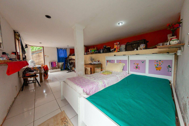 Imagem Casa com 4 Quartos à Venda, 220 m² em Itaipu - Niterói