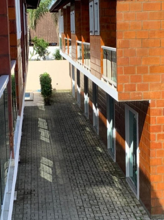 Imagem Sobrado com 2 Quartos à Venda, 69 m² em Vila Suarão - Itanhaém