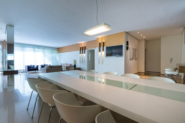 Imagem Imóvel com 3 Quartos à Venda, 192 m² em Vila Suzana - São Paulo Imagem Imóvel com 3 Quartos à Venda, 192 m² em Vila Suzana - São Paulo