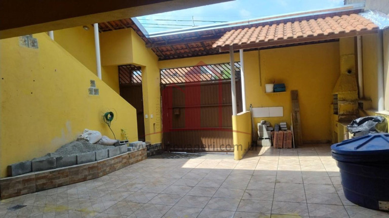 Imagem Casa com 3 Quartos à Venda, em Serpa - Caieiras Imagem Casa com 3 Quartos à Venda, em Serpa - Caieiras