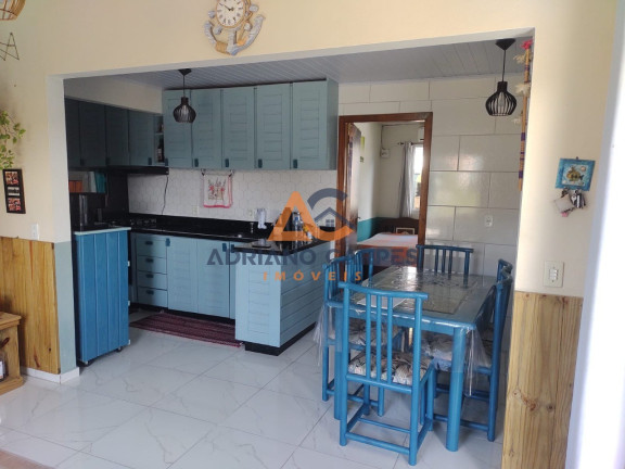 Imagem Casa com 2 Quartos à Venda, 144 m² em Itacolomi - Balneário Piçarras