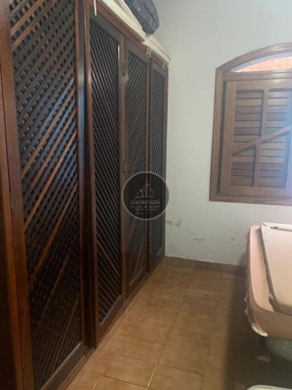Imagem Casa com 3 Quartos à Venda, 310 m² em Centro - Mongaguá
