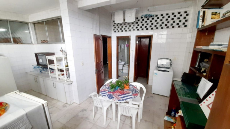 Imagem Apartamento com 4 Quartos à Venda, 250 m² em Campo Grande - Salvador