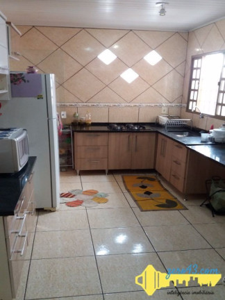 Imagem Casa com 4 Quartos à Venda, 170 m² em Conjunto Semiramis Barros Braga - Londrina Imagem Casa com 4 Quartos à Venda, 170 m² em Conjunto Semiramis Barros Braga - Londrina