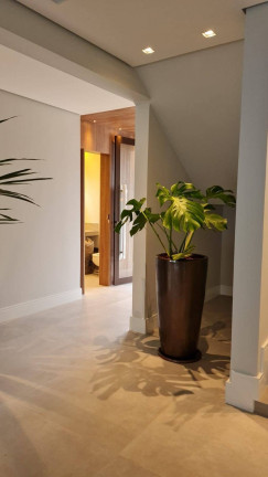 Imagem Casa com 4 Quartos à Venda, 560 m² em Alphaville Residencial Dois - Barueri Imagem Casa com 4 Quartos à Venda, 560 m² em Alphaville Residencial Dois - Barueri