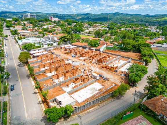 Casa com 3 Quartos à Venda, 204 m² em Vila Santista - Atibaia