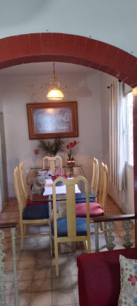 Imagem Casa com 2 Quartos à Venda, 140 m² em Ramos - Rio De Janeiro