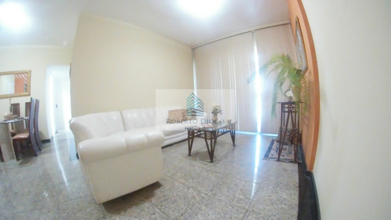 Imagem Imóvel com 3 Quartos à Venda, 161 m² em Icaraí - Niterói Imagem Imóvel com 3 Quartos à Venda, 161 m² em Icaraí - Niterói