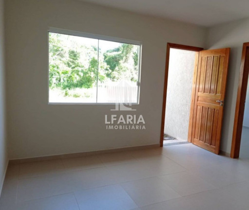 Imagem Casa com 2 Quartos à Venda, 47 m² em Brandalize - Itapoá