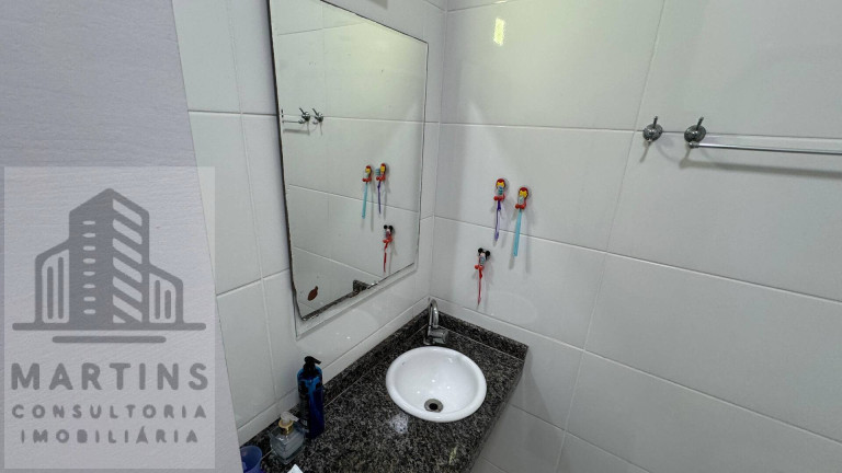 Imagem Casa com 2 Quartos à Venda, 60 m² em Guilhermina - Praia Grande