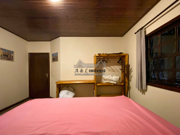 Imagem Casa com 3 Quartos à Venda, 124 m² em Nova Capivari - Campos Do Jordão Imagem Casa com 3 Quartos à Venda, 124 m² em Nova Capivari - Campos Do Jordão