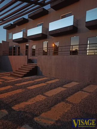 Casa com 2 Quartos à Venda,  em Centro - Jacareí