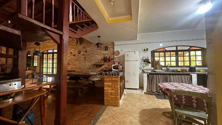 Imagem Casa com 2 Quartos à Venda, 220 m² em Serrinha - Bragança Paulista Imagem Casa com 2 Quartos à Venda, 220 m² em Serrinha - Bragança Paulista