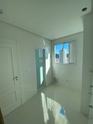 Imagem Apartamento com 4 Quartos à Venda, 160 m² em Centro - Balneário Camboriú Imagem Apartamento com 4 Quartos à Venda, 160 m² em Centro - Balneário Camboriú