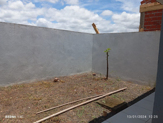 Imagem Casa com 3 Quartos à Venda, 70 m² em Jardim Kakimori - Floresta