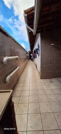 Imagem Casa com 2 Quartos à Venda, em Maracana - Praia Grande Imagem Casa com 2 Quartos à Venda, em Maracana - Praia Grande